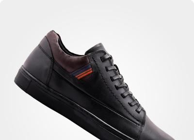 تعبیر خواب کفش گشاد چیست، کفش عظیم در خواب چه تعبیری دارد؟ تعبیر خواب کفش گشاد چیست، کفش عظیم در خواب چه تعبیری دارد؟